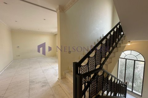 Villa de 4 chambres à Doha, Qatar No. 58258 7
