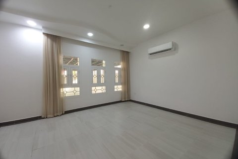 Commercial property de 5 chambres à Al Ansab, Oman No. 54668 3