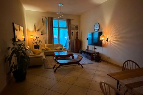 2 bedrooms Apartment in Motor City, UAE No. 167277