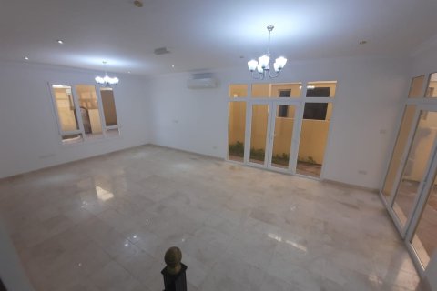 Villa de 5 dormitorios en As Sib, Oman No. 54262 3