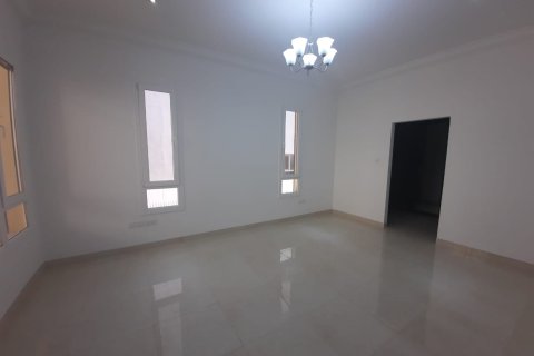 Villa de 5 dormitorios en As Sib, Oman No. 54262 4