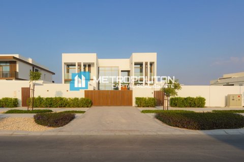 Villa de 5 dormitorios en Abu Dhabi, UAE No. 143059 31