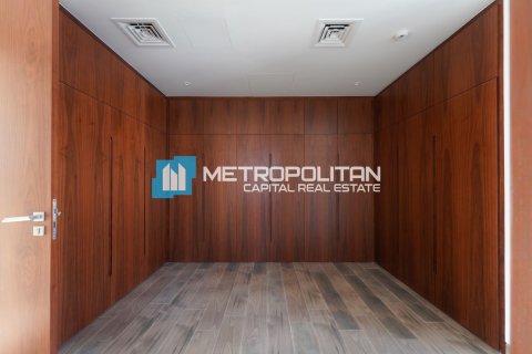 Villa de 5 dormitorios en Abu Dhabi, UAE No. 143059 15