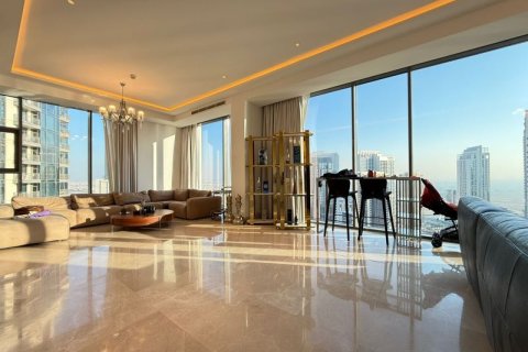Apartment de 4 dormitorios en Dubai, UAE No. 76362