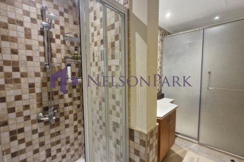 3 bedrooms Apartment in Doha, Qatar No. 58557 9