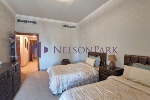 3 bedrooms Apartment in Doha, Qatar No. 58557 4