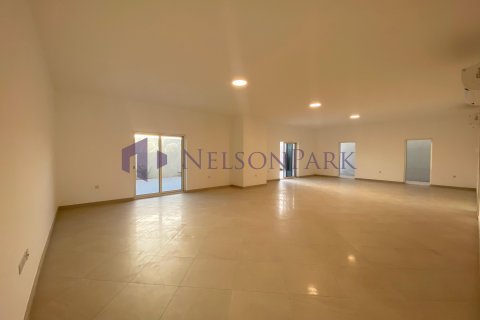 Villa de 5 dormitorios en Doha, Qatar No. 58582 21