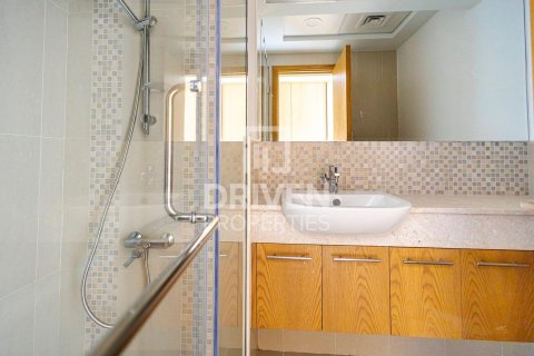 2 غرف نوم شقة في Bellevue Towers, الإمارات العربية المتحدة رقم 192181 11
