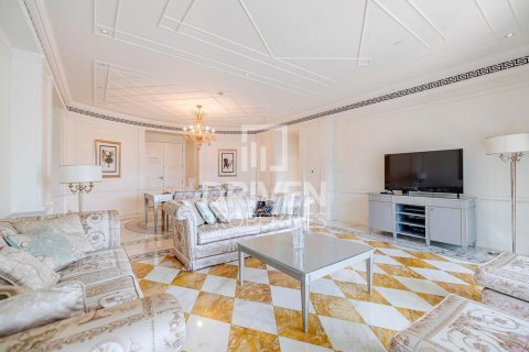 3 غرف نوم شقة في Palazzo Versace, الإمارات العربية المتحدة رقم 192180