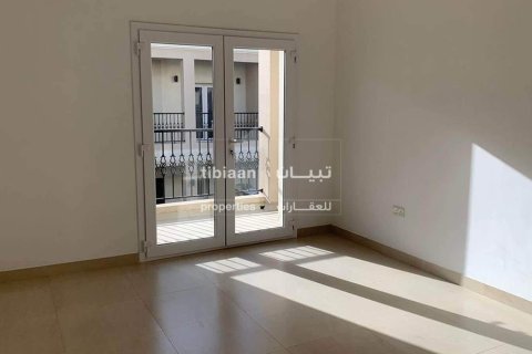 Villa de 5 dormitorios en Muscat, Oman No. 54109 8