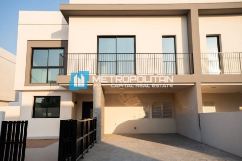 Villa de 4 chambres à Yas Island, UAE No. 143121