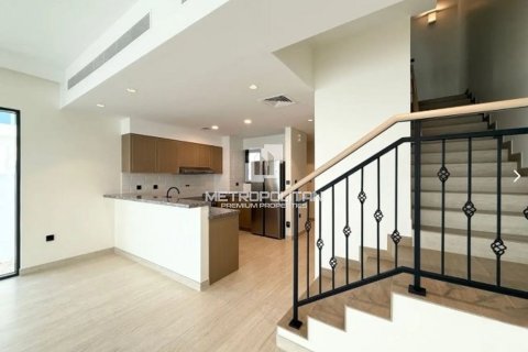 Townhouse de 5 dormitorios en Damac Lagoons, UAE No. 128651 7
