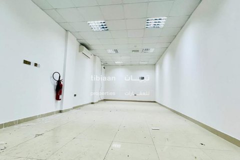 40m² Shop in As Sib, Oman No. 53376 4