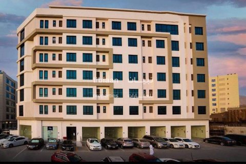 Apartment de 2 dormitorios en Bawshar, Oman No. 53372