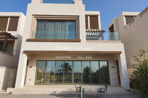4 غرف نوم فيلا في مسقط , عُمان رقم 53373