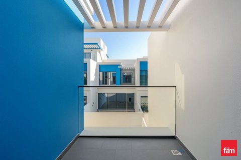 3 bedrooms Townhouse in Dubai, UAE No. 164402 16