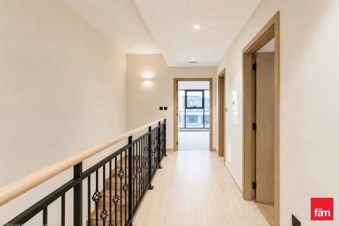 3 bedrooms Townhouse in Dubai, UAE No. 164402 7