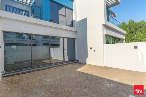 3 bedrooms Townhouse in Dubai, UAE No. 164402 14