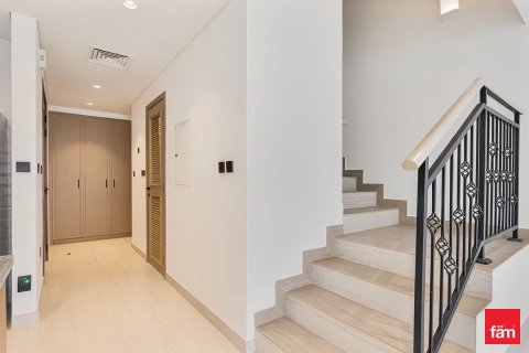 3 bedrooms Townhouse in Dubai, UAE No. 164402 13