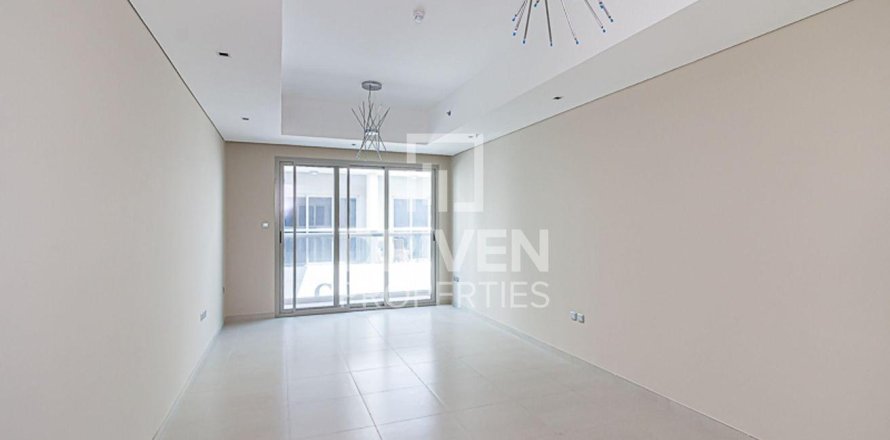 2 bedrooms Apartment in Umm Al Sheif, UAE No. 193667