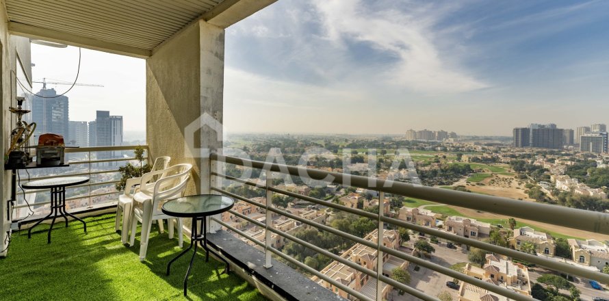 2 bedrooms Apartment in Dubai Sports City, UAE No. 165730
