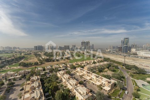 2 bedrooms Apartment in Dubai Sports City, UAE No. 165730 8