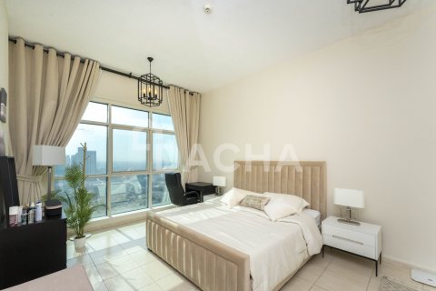 2 bedrooms Apartment in Dubai Sports City, UAE No. 165730 26