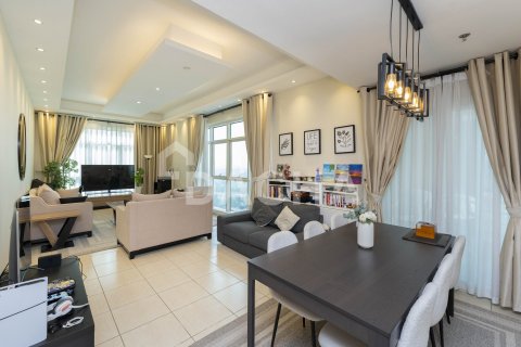 2 bedrooms Apartment in Dubai Sports City, UAE No. 165730 5