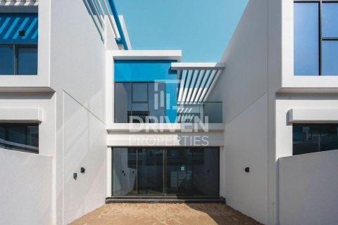 3 bedrooms Townhouse in Damac Lagoons, UAE No. 192162 13