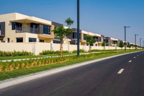 Townhouse de 5 dormitorios en Dubai Hills Estate, UAE No. 190 14