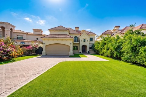 Villa de 4 chambres à Jumeirah Islands, UAE No. 156486