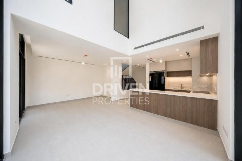 4 bedrooms Villa in Mudon, UAE No. 192557