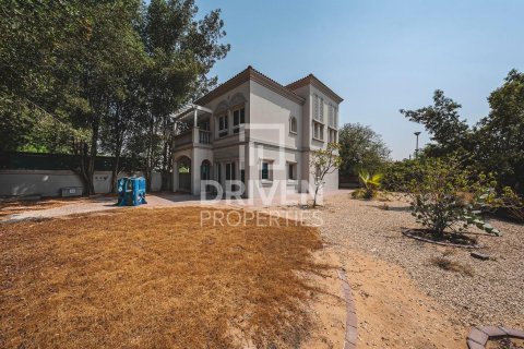 Вилла с 2 спальнями в Jumeirah Village Triangle, ОАЭ №204628