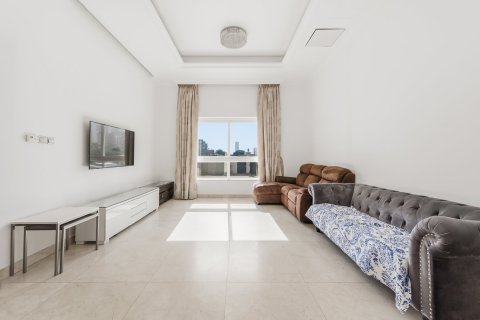 7 bedrooms Villa in Al Barsha, UAE No. 208640 17