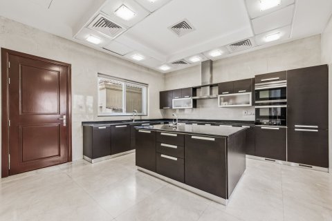 7 bedrooms Villa in Al Barsha, UAE No. 208640 20