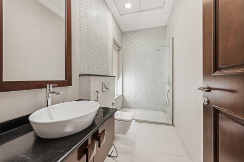 7 bedrooms Villa in Al Barsha, UAE No. 208640 31