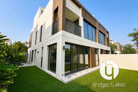 5 bedrooms Villa in Tilal Al Ghaf, UAE No. 208429