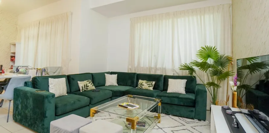 Apartment de 3 dormitorios en Business Bay, UAE No. 198885