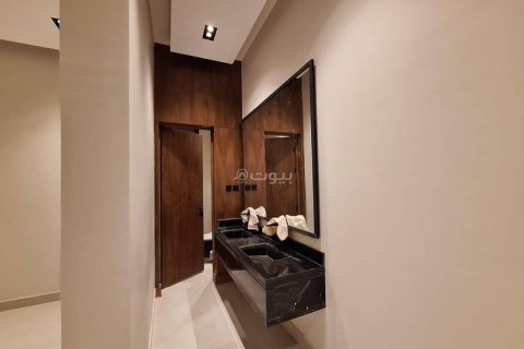 2 bedrooms Apartment in Riyadh, Saudi Arabia No. 60307 10