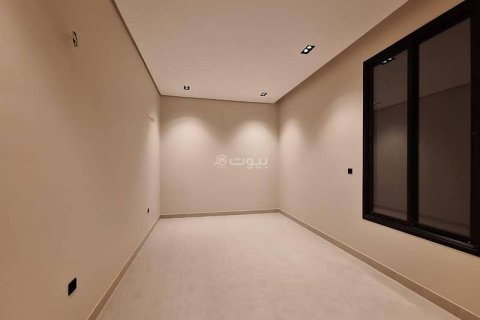2 bedrooms Apartment in Riyadh, Saudi Arabia No. 60307 4