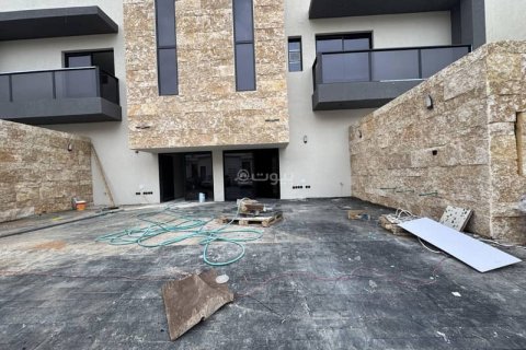 3 bedrooms Apartment in Riyadh, Saudi Arabia No. 59993