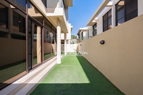 Villa de 3 chambres à DAMAC Hills (Akoya by DAMAC), UAE No. 129847 27