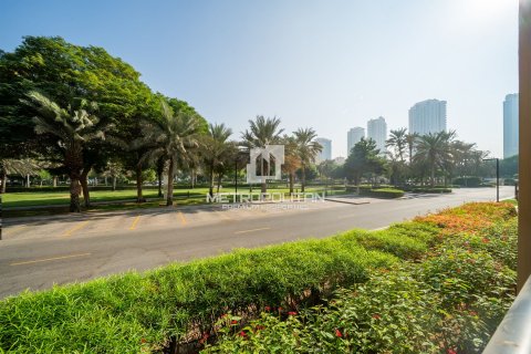 Appartement de 2 chambres à Greens, UAE No. 129849 28