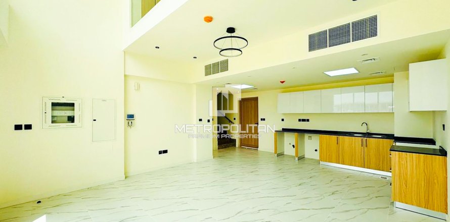 Townhouse de 3 chambres à Dubai Land, UAE No. 129850