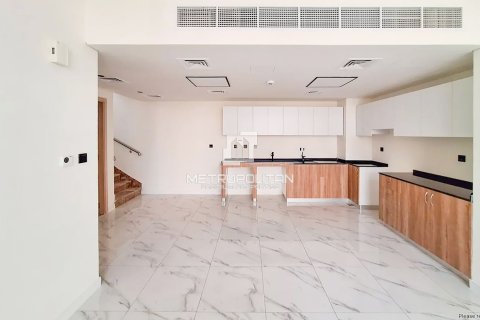 Townhouse de 3 chambres à Dubai Land, UAE No. 129850 5