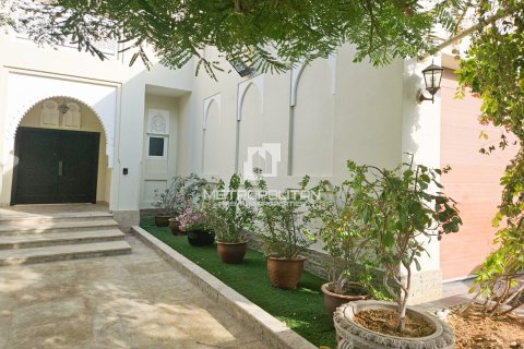 Villa de 4 chambres à Al Furjan, UAE No. 129845 8