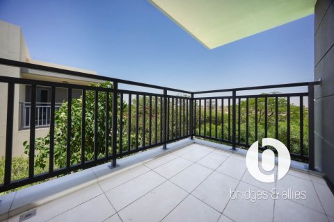 4 bedrooms Villa in Dubai Hills Estate, UAE No. 198245 16