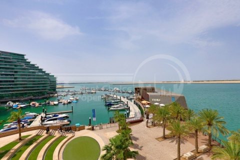 3 bedrooms Apartment in Al Raha Beach, UAE No. 13405