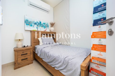 3 bedrooms Townhouse in Golf Grove, UAE No. 186197 12