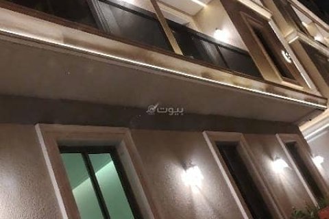 4 bedrooms Apartment in Riyadh, Saudi Arabia No. 67451